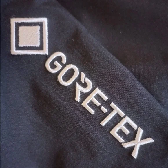 Nike ACG Misery Ridge Storm-FIT ADV GORE-TEX Jacket Black Size Medium FV8641-010 - Picture 7 of 14